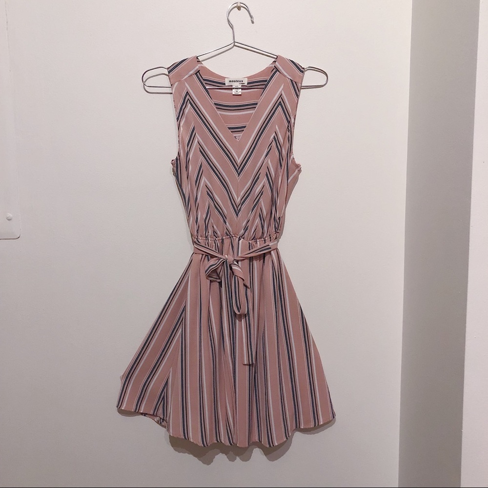 Monteau Vertical Striped V Neck A Line Flowy Knee Length Dress with Tie Waist